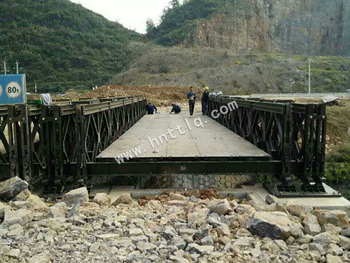 雙向道（dào）貝雷橋